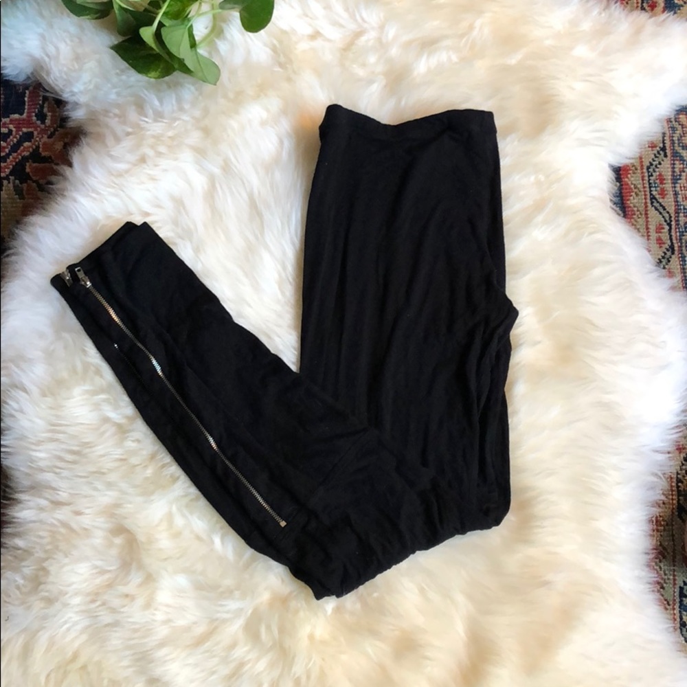 Ella Moss Leggings, Black w/ Zippers, Large
